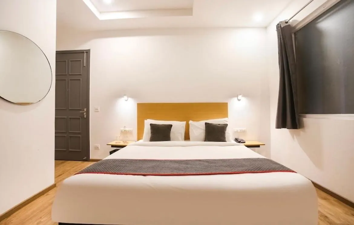 Collection O Kailash Enclave Delhi  4*, Delhi (National Capital Territory of India)