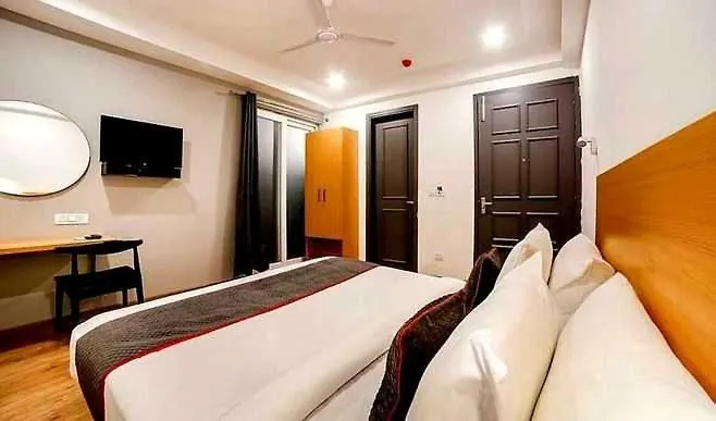 Collection O Kailash Enclave Delhi  4*, Delhi (National Capital Territory of India)